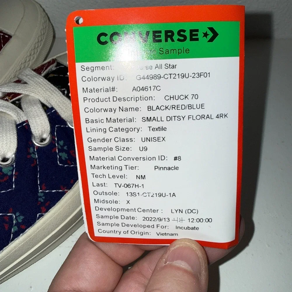 Converse Chuck 70 Patchwork Floral High Top SAMPLE Shoes Mens 9 Womens 11 New - Picture 8 of 8